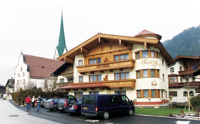 Apart Franz Josef Stumm Luaran gambar